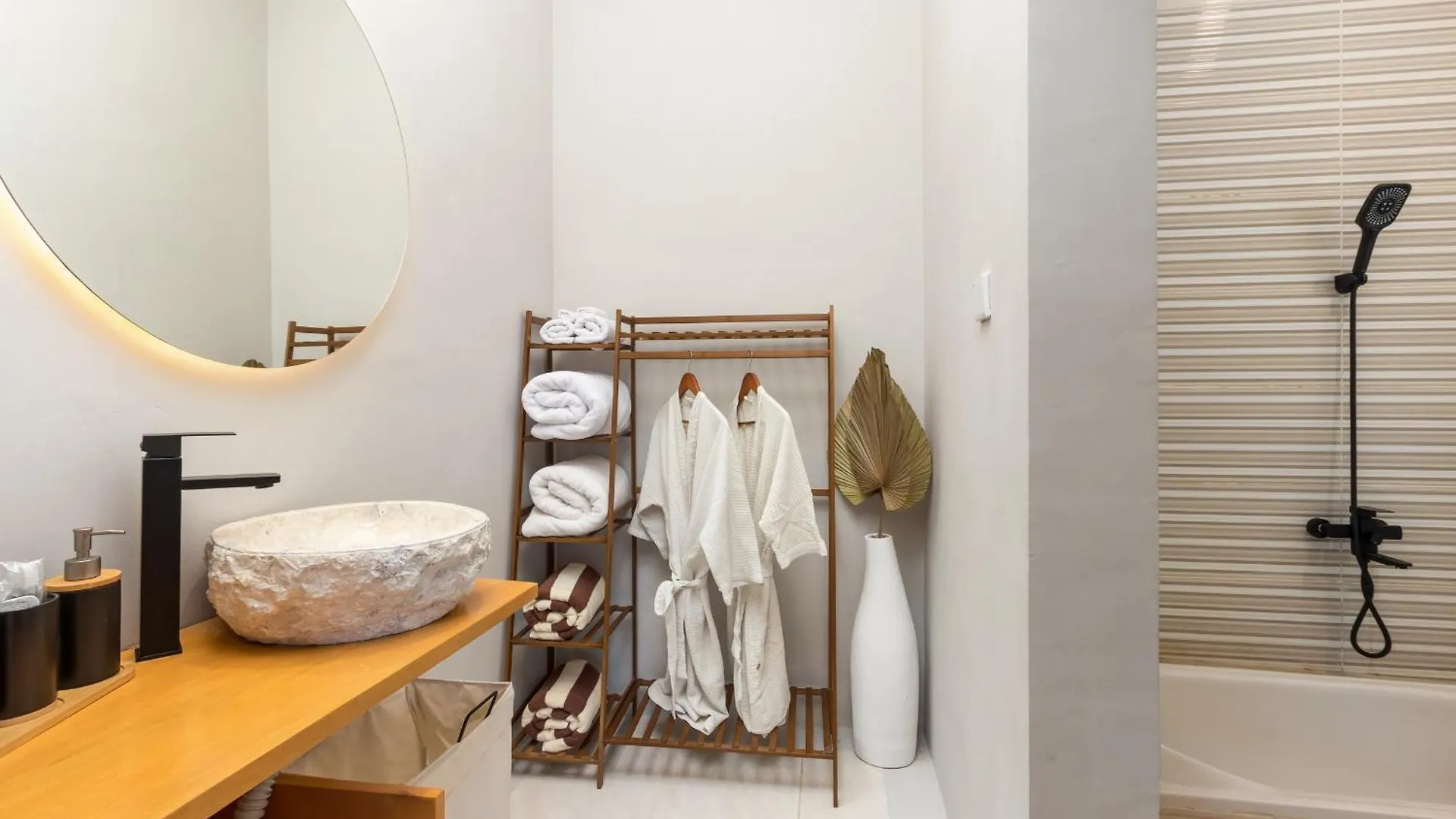 Hills House Villa By Sunnyrent - Jimbaran X Balangan X Gwk  Jimbaran (Bali)